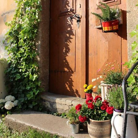 Lazy River Hostel Локет Екстер'єр фото