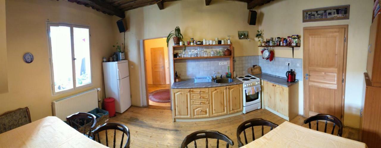 Lazy River Hostel Локет Екстер'єр фото