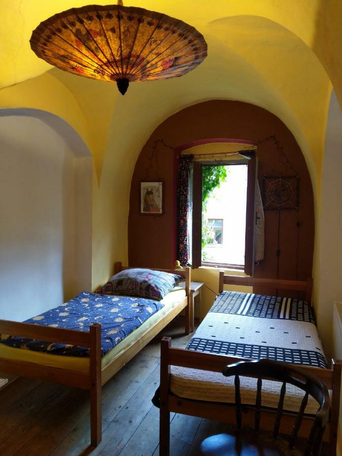 Lazy River Hostel Локет Екстер'єр фото